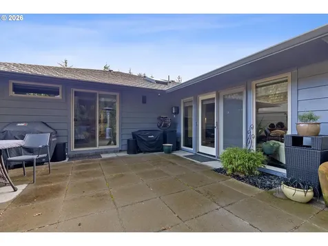240 Greenridge Drive Lake Oswego OR 97035