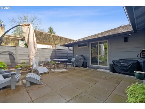 240 Greenridge Drive Lake Oswego OR 97035