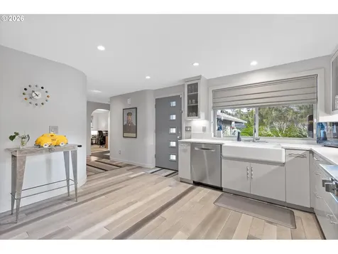 240 Greenridge Drive Lake Oswego OR 97035