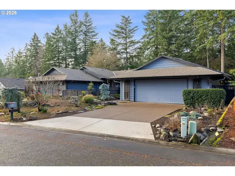 240 Greenridge Drive Lake Oswego OR 97035