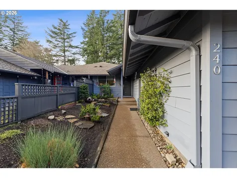 240 Greenridge Drive Lake Oswego OR 97035