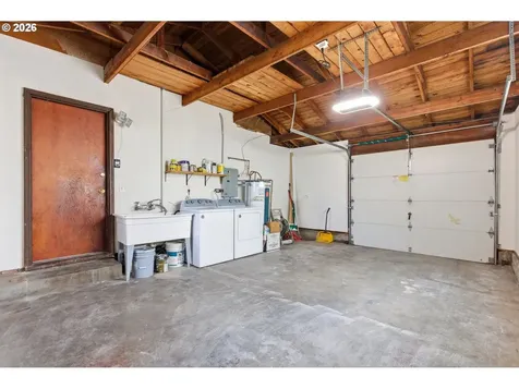 1630 SE 88th Avenue Portland OR 97216