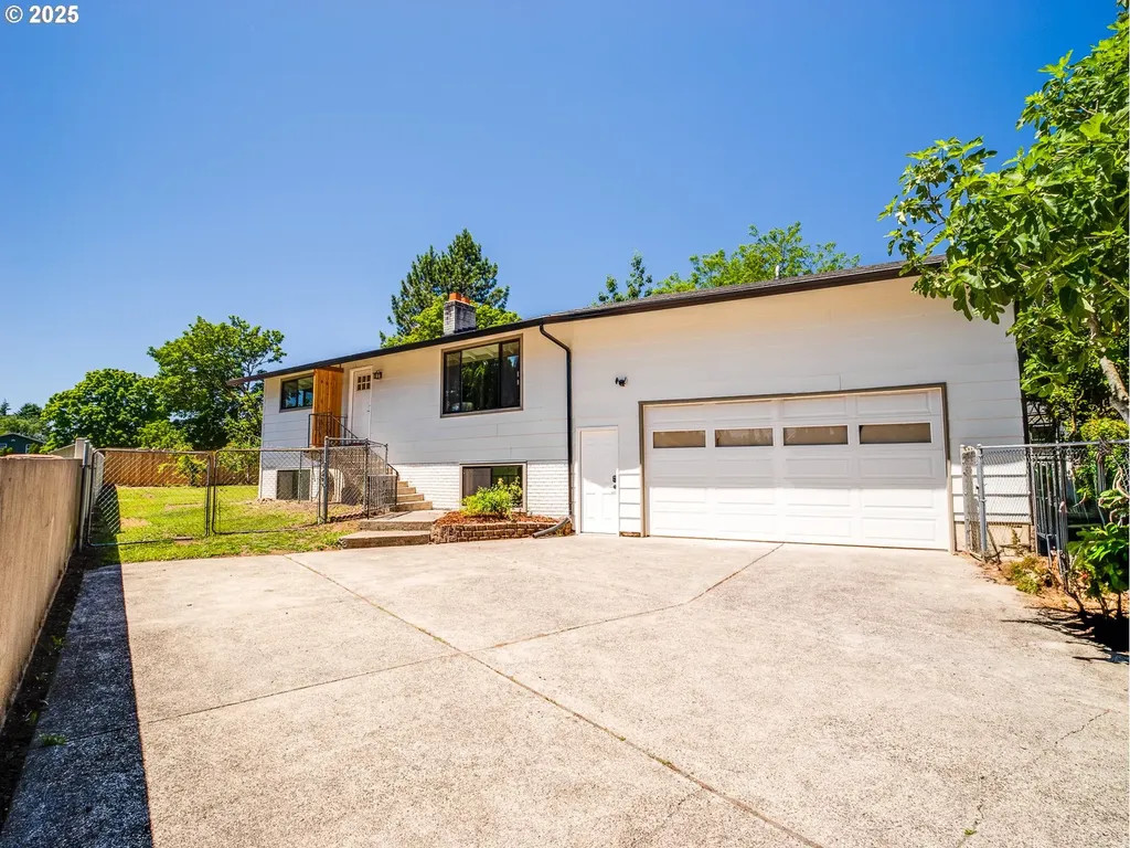 4123 SE 136th Avenue Portland OR 97236