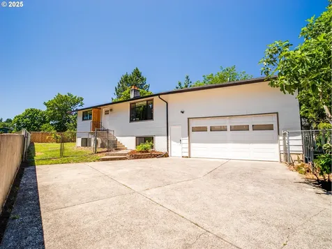 4123 SE 136th Avenue Portland OR 97236