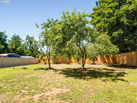 4123 SE 136th Avenue Portland OR 97236