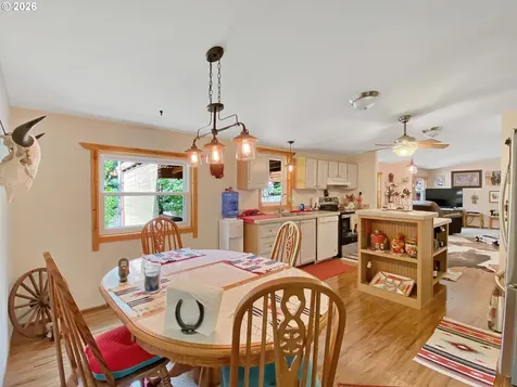 15609 S Fawn View Way Molalla OR 97038