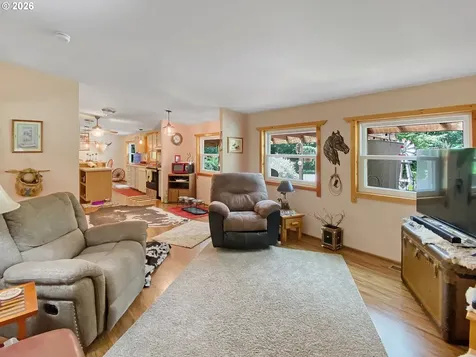 15609 S Fawn View Way Molalla OR 97038