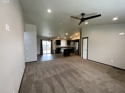 2512 Kite Place Umatilla OR 97882