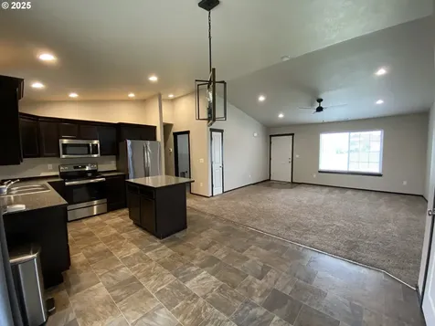2512 Kite Place Umatilla OR 97882
