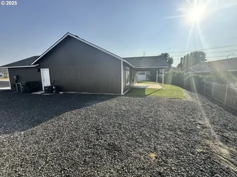 2512 Kite Place Umatilla OR 97882