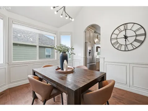 5237 NW Fernridge Drive Camas WA 98607