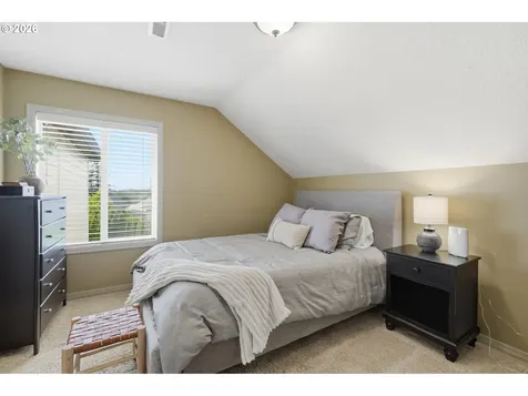 5237 NW Fernridge Drive Camas WA 98607