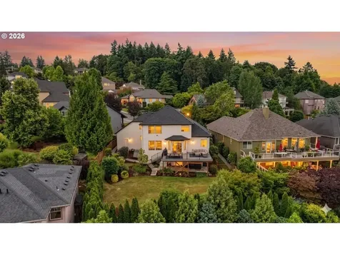 5237 NW Fernridge Drive Camas WA 98607