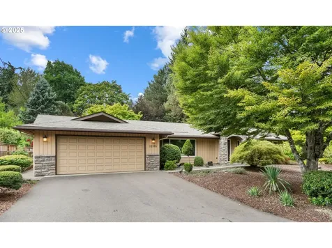 12385 SW 106th Drive Portland OR 97223