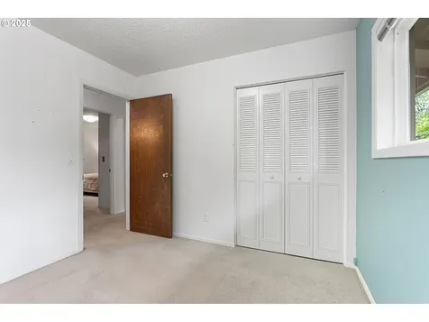 12385 SW 106th Drive Portland OR 97223