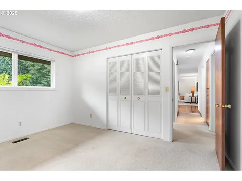 12385 SW 106th Drive Portland OR 97223