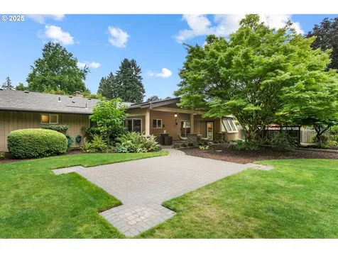 12385 SW 106th Drive Portland OR 97223