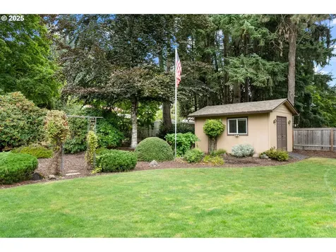 12385 SW 106th Drive Portland OR 97223