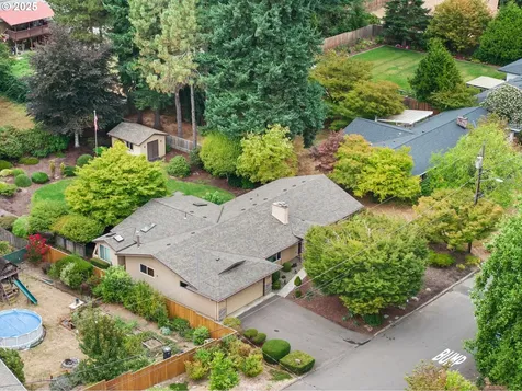 12385 SW 106th Drive Portland OR 97223
