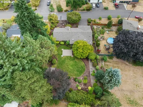 12385 SW 106th Drive Portland OR 97223