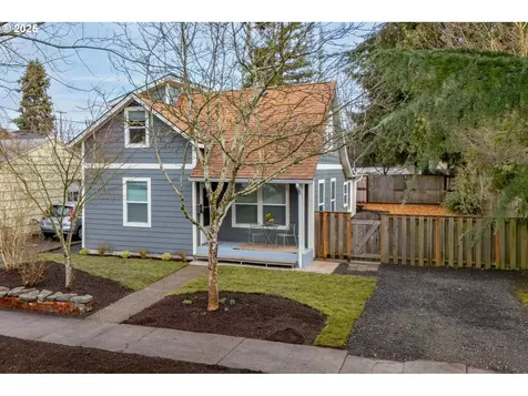 7430 N Newell Avenue Portland OR 97203