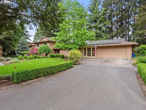 1714 NW 109th Street Vancouver WA 98685