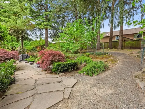 1714 NW 109th Street Vancouver WA 98685