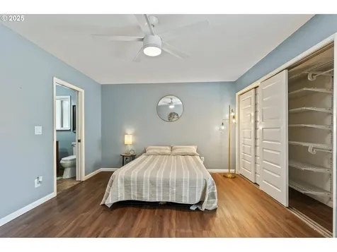 4935 NW Kahneeta Court Portland OR 97229