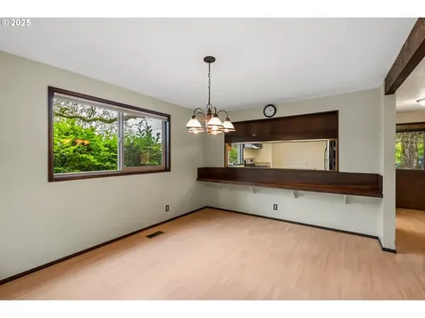 3960 Hilyard Street Eugene OR 97405