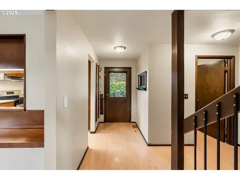 3960 Hilyard Street Eugene OR 97405