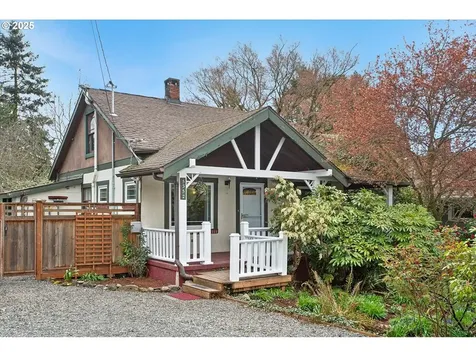 5352 SE 96th Avenue Portland OR 97266