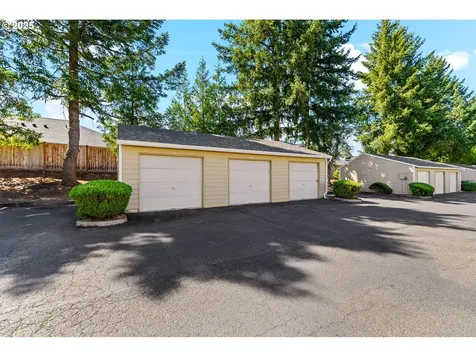 13216 NE Salmon Creek Avenue Vancouver WA 98686