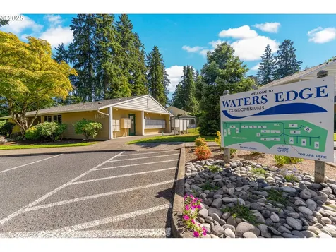 13216 NE Salmon Creek Avenue Vancouver WA 98686