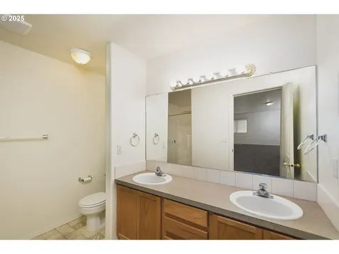 3320 NW 118th Street Vancouver WA 98685