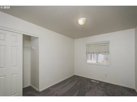 3320 NW 118th Street Vancouver WA 98685