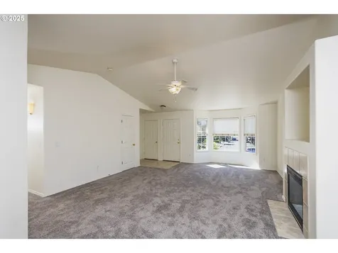 3320 NW 118th Street Vancouver WA 98685