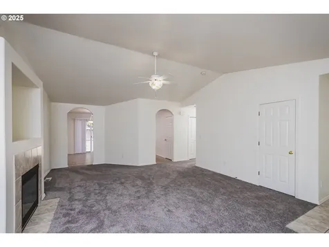 3320 NW 118th Street Vancouver WA 98685