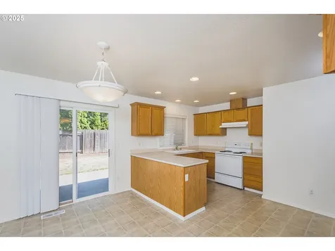 3320 NW 118th Street Vancouver WA 98685