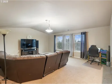 13236 SE Buford Court Portland OR 97236