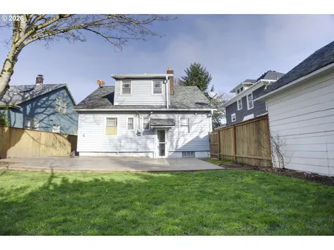 2144 N Webster Street Portland OR 97217