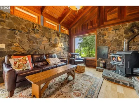 18258 S Dillman Road Oregon City OR 97045