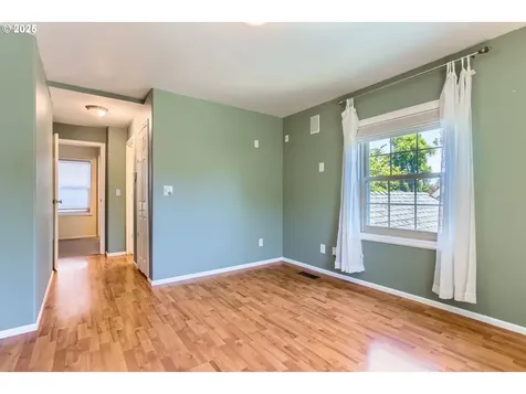 6302 N Boston Avenue Portland OR 97217