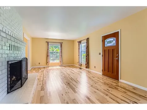 6302 N Boston Avenue Portland OR 97217