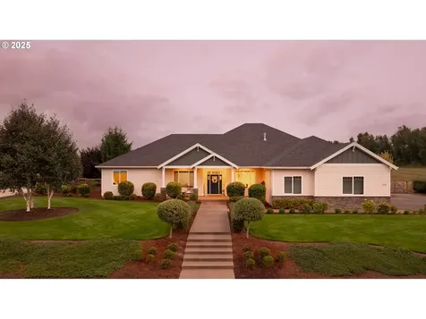 2050 SW Fox Swale Lane Mcminnville OR 97128