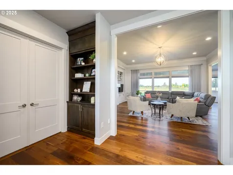 2050 SW Fox Swale Lane Mcminnville OR 97128