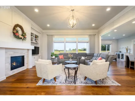 2050 SW Fox Swale Lane Mcminnville OR 97128