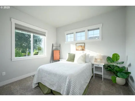2050 SW Fox Swale Lane Mcminnville OR 97128