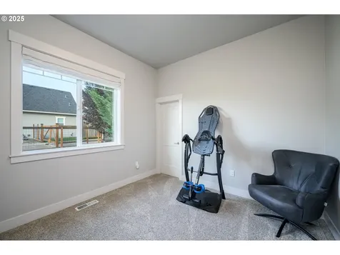 2050 SW Fox Swale Lane Mcminnville OR 97128