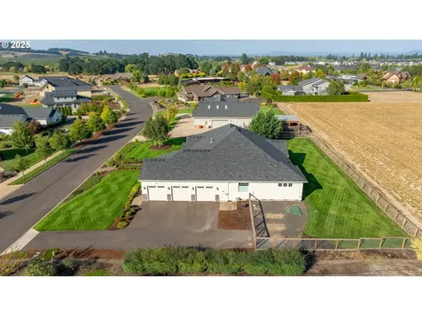 2050 SW Fox Swale Lane Mcminnville OR 97128