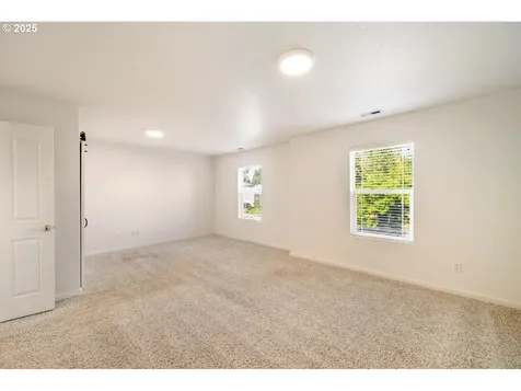 19474 Wild Bill Court Oregon City OR 97045